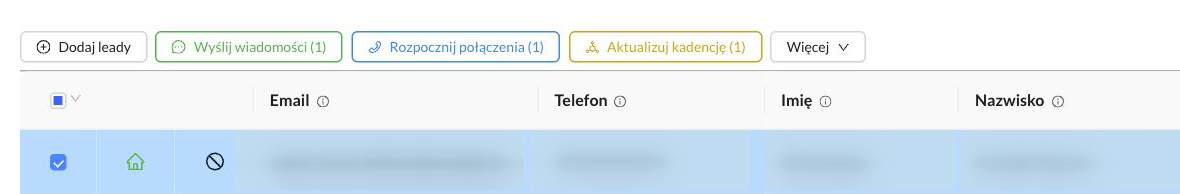 Zaznaczony lead w Grupie z zamaskowanymi danymi oraz przycisk Aktualizuj kadencję